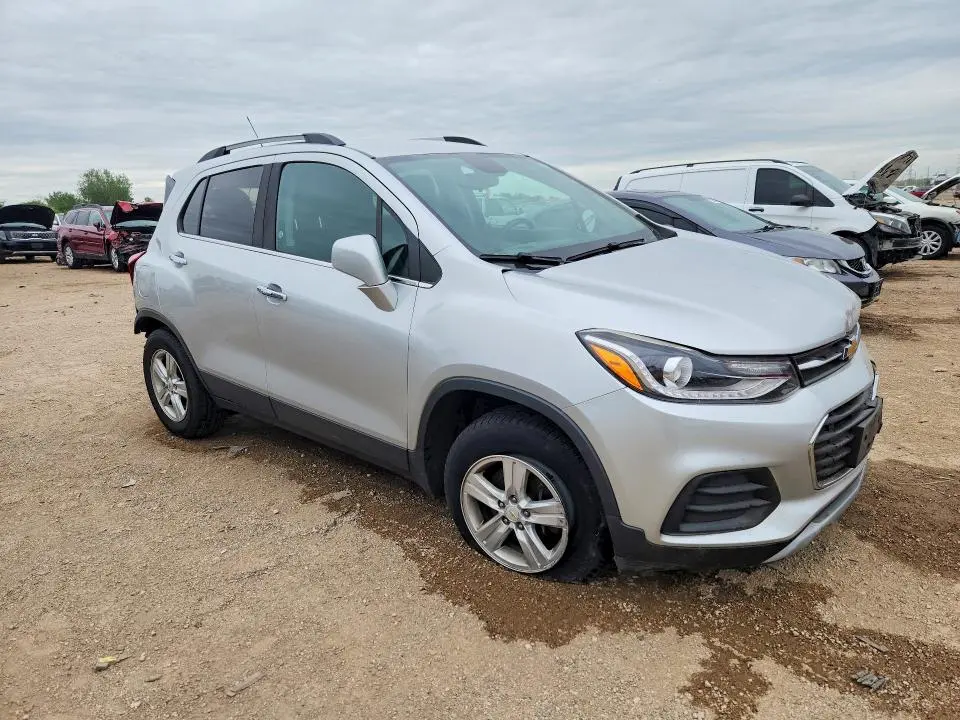 2017 CHEVROLET TRAX 1LT  