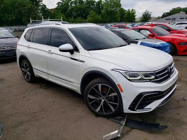 2022 VOLKSWAGEN TIGUAN SEL R-LINE  