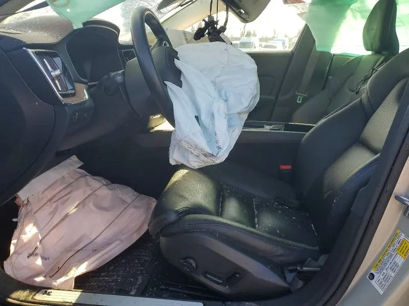 2019 VOLVO S60 T5 INSCRIPTION  