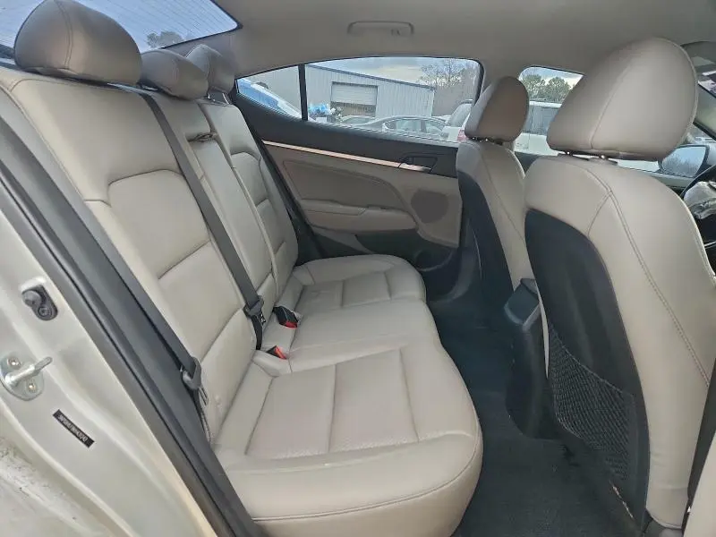 2019 HYUNDAI ELANTRA SEL  