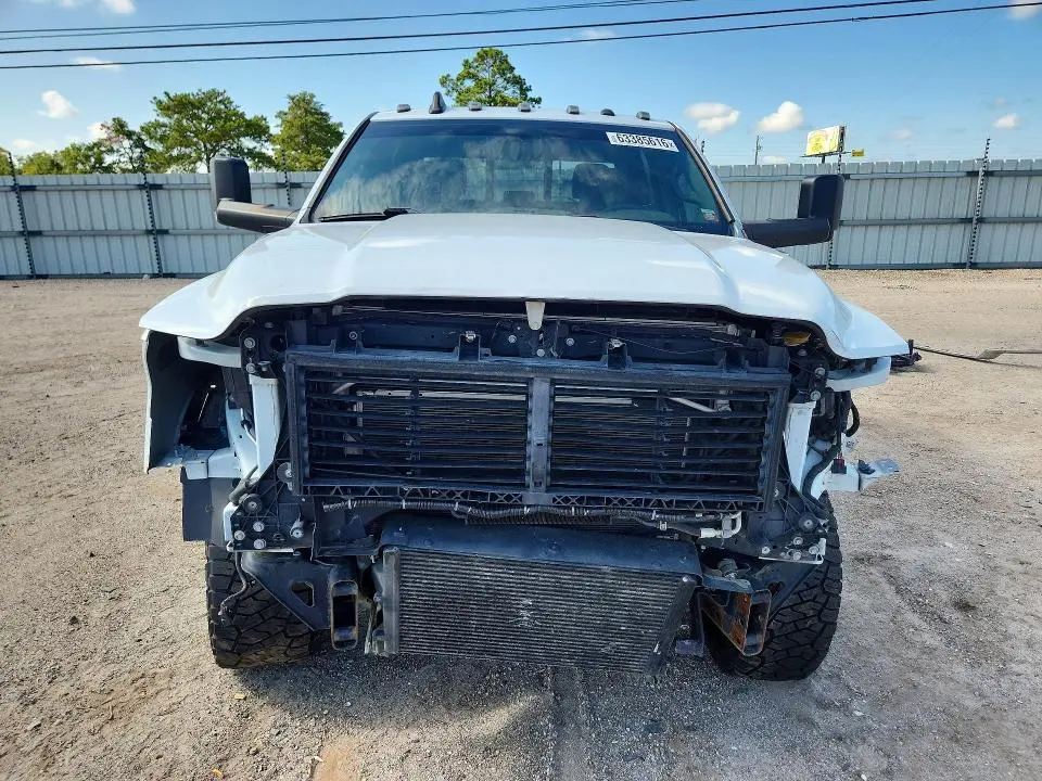 2022 RAM 2500 TRADESMAN  