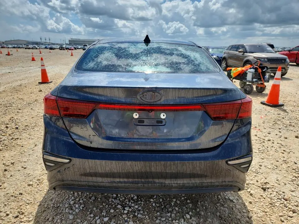 2020 KIA FORTE FE  