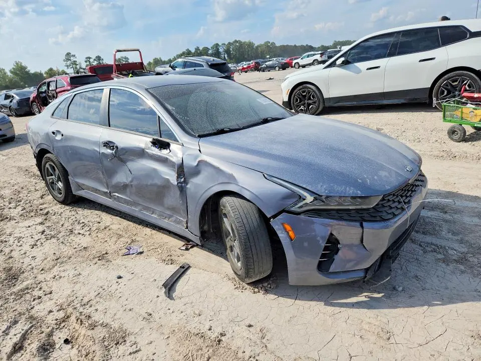 2021 KIA K5 LXS  