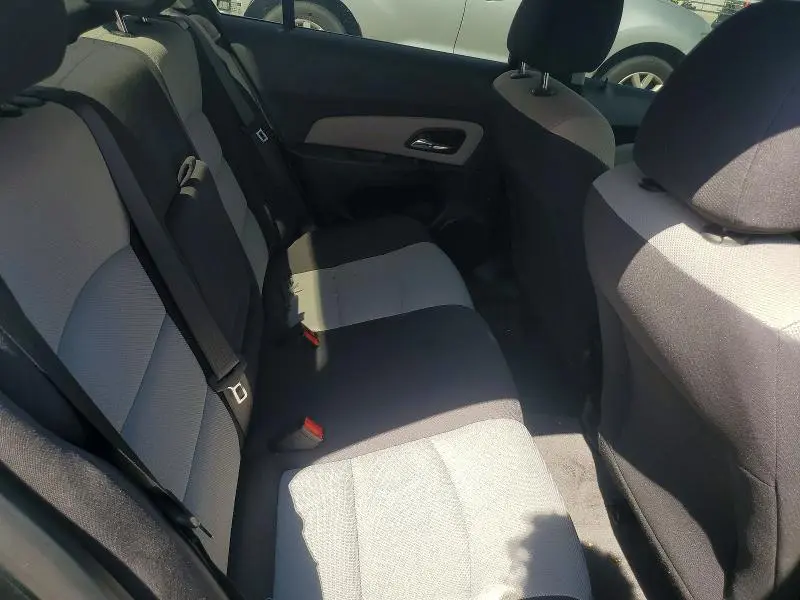 2013 CHEVROLET CRUZE LS  