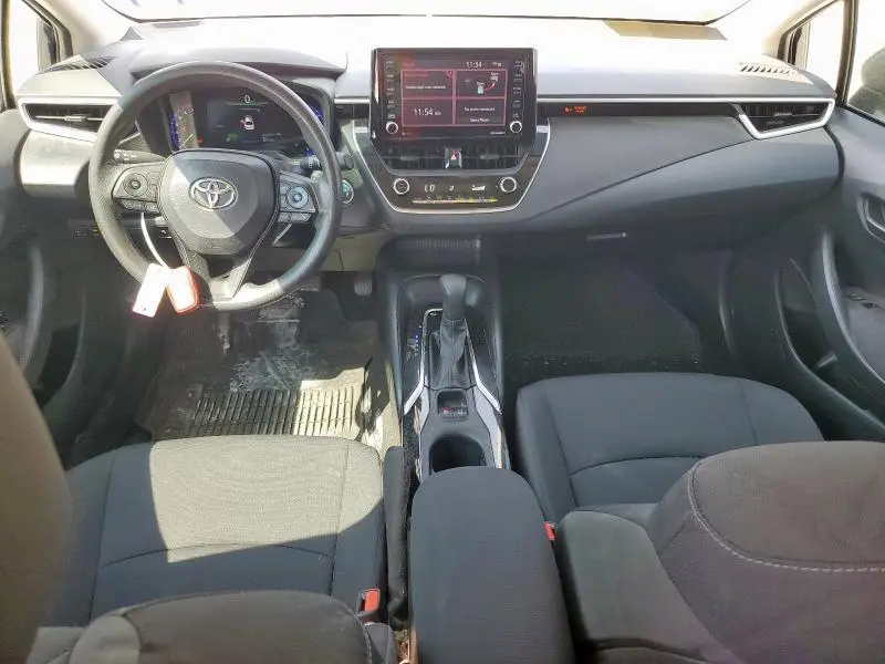 2022 TOYOTA COROLLA LE  