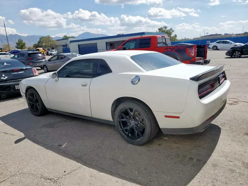 2016 DODGE CHALLENGER SXT  
