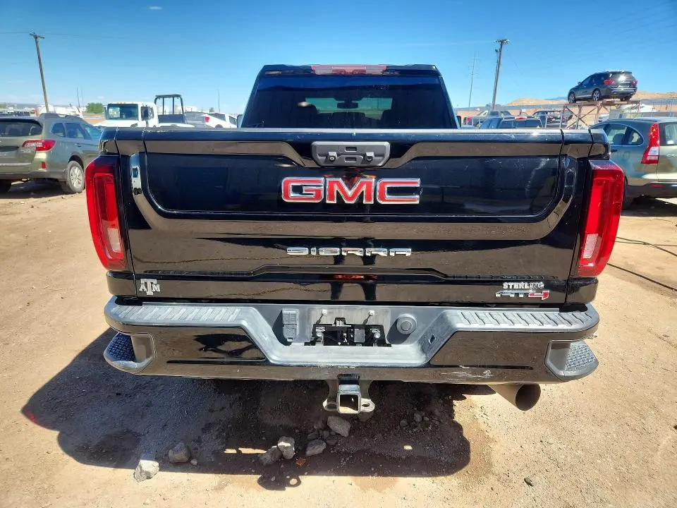 2022 GMC SIERRA K2500 AT4  