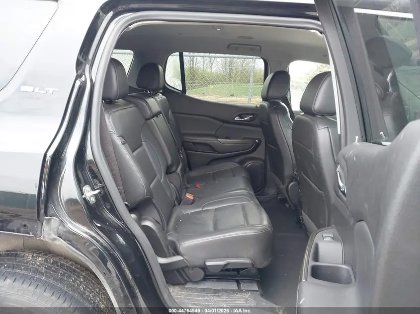 2023 GMC ACADIA AWD SLT