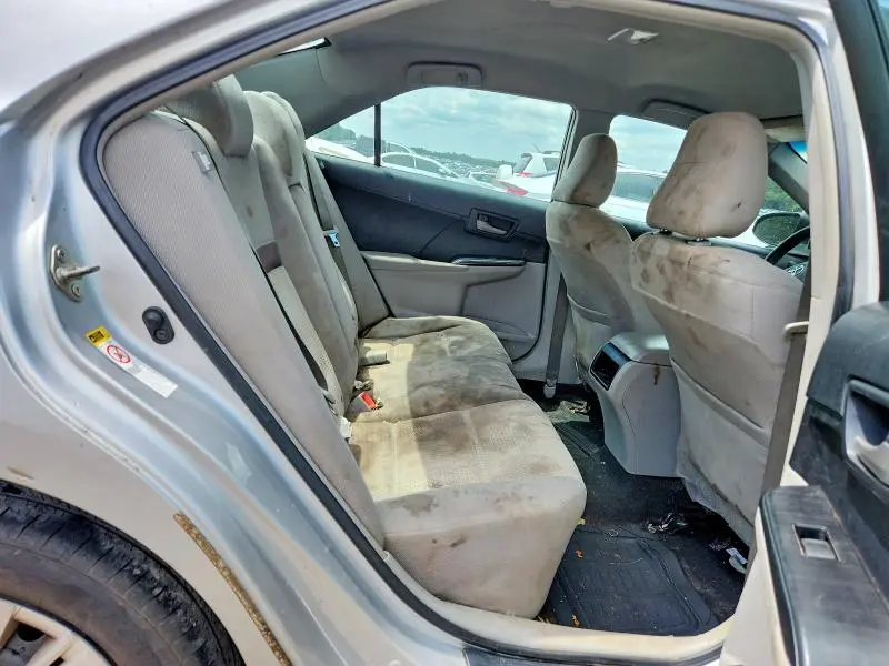 2014 TOYOTA CAMRY LE  