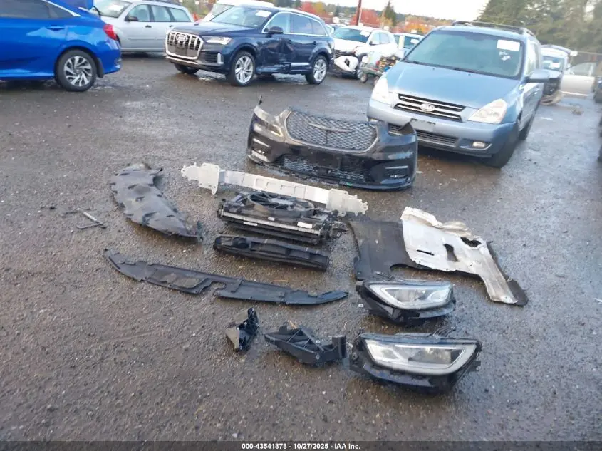 2023 CHRYSLER PACIFICA HYBRID TOURING L