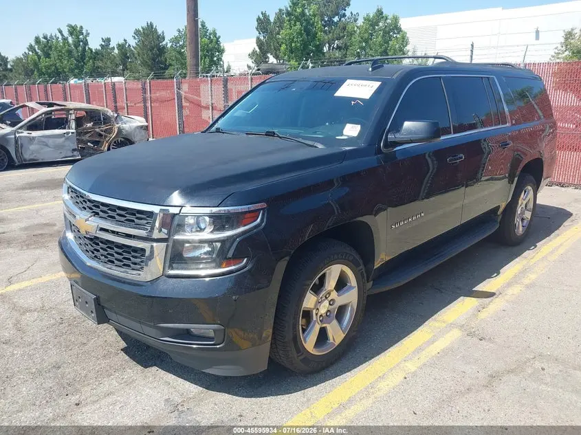 2017 CHEVROLET SUBURBAN LT