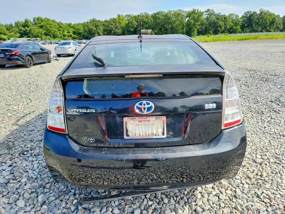 2010 TOYOTA PRIUS II  