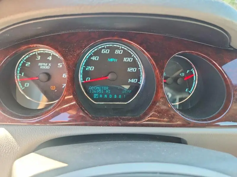 2010 BUICK LUCERNE CX  