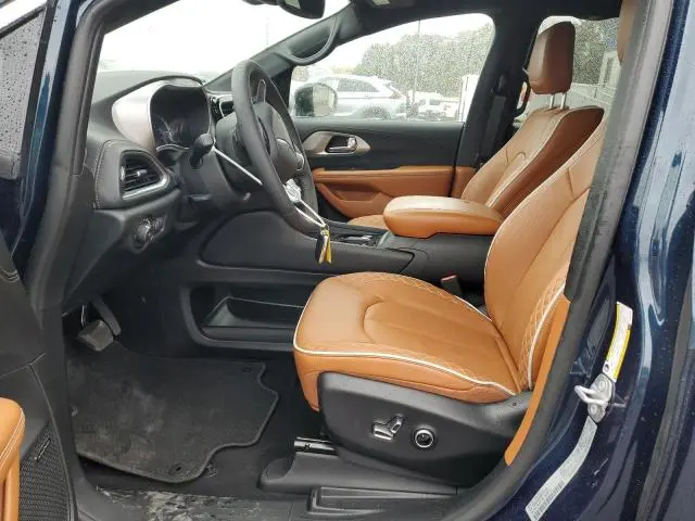 2025 CHRYSLER PACIFICA HYBRID PINNACLE  