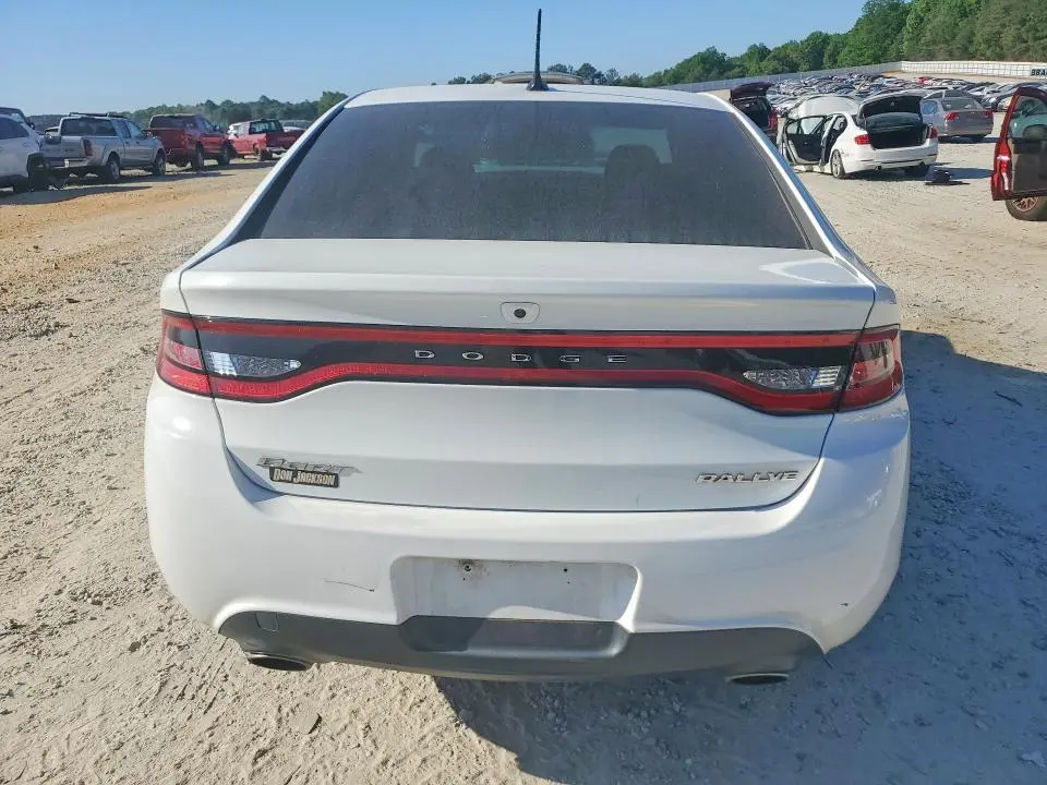 2015 DODGE DART SXT  