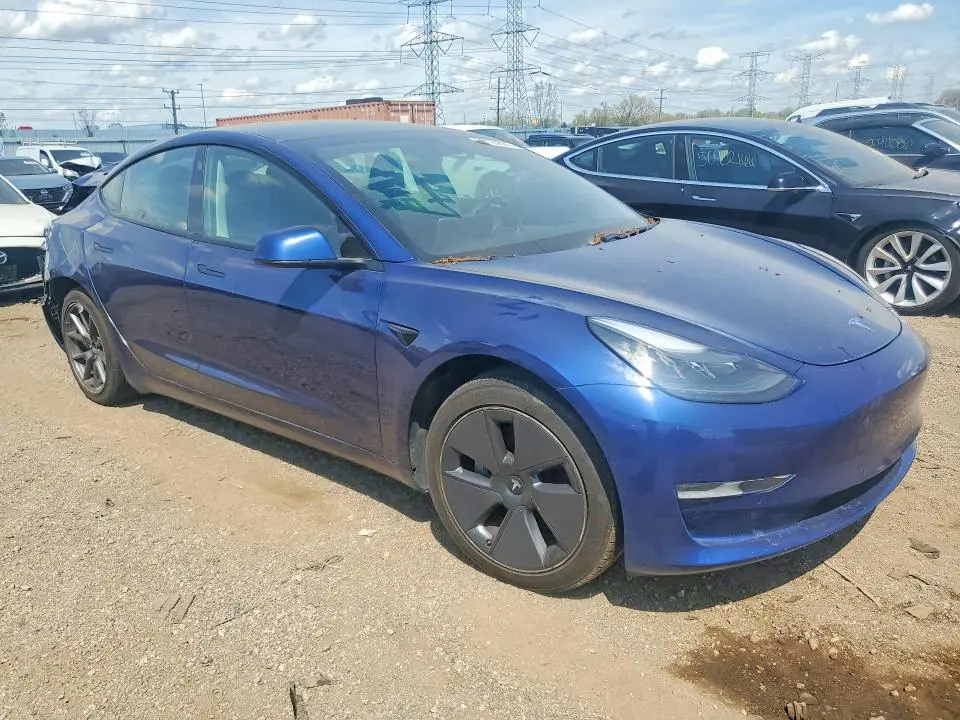 2021 TESLA MODEL 3   