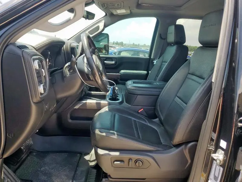 2022 GMC SIERRA K2500 DENALI  
