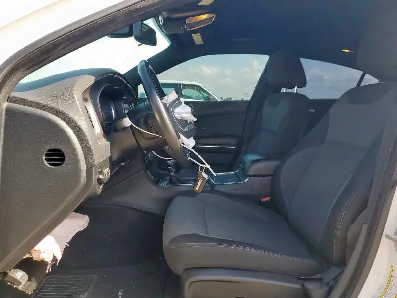 2016 DODGE CHARGER SE  