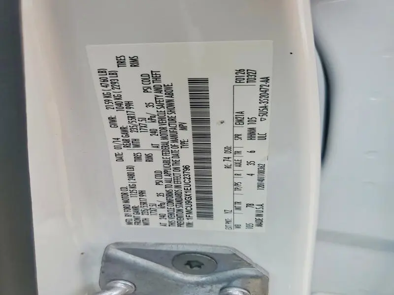2014 FORD ESCAPE SE  