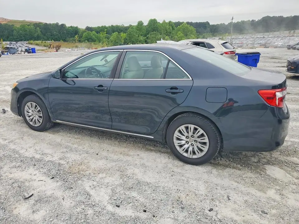 2012 TOYOTA CAMRY LE  