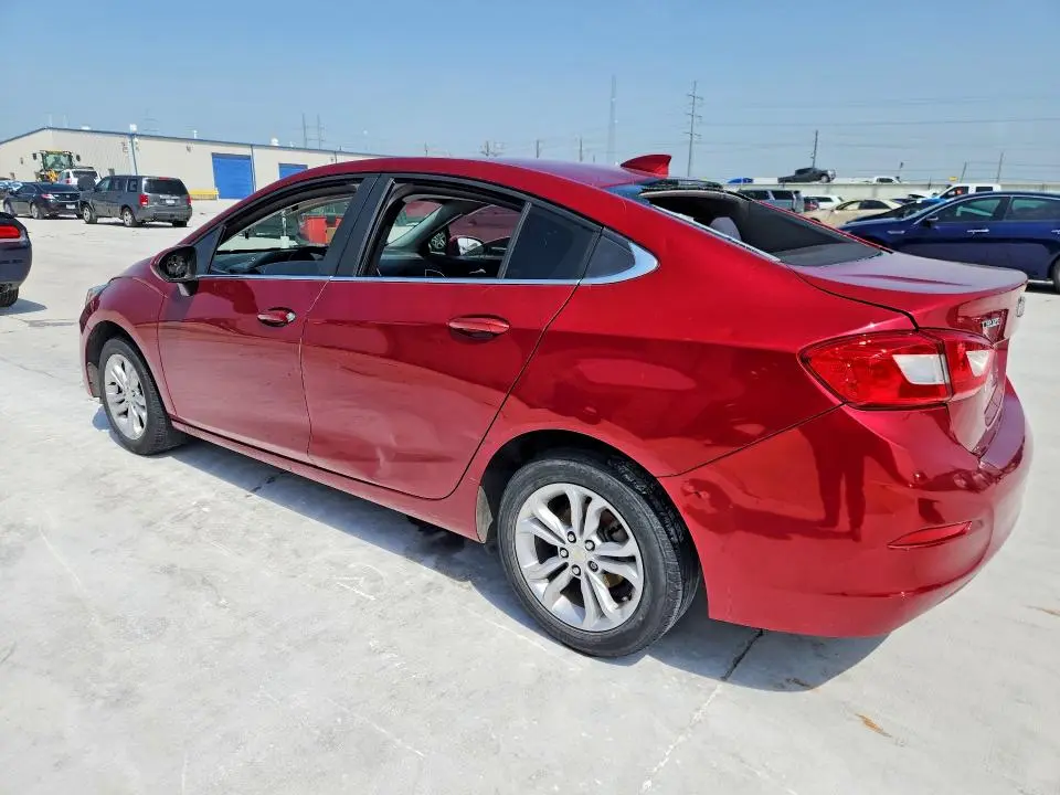 2019 CHEVROLET CRUZE LT  