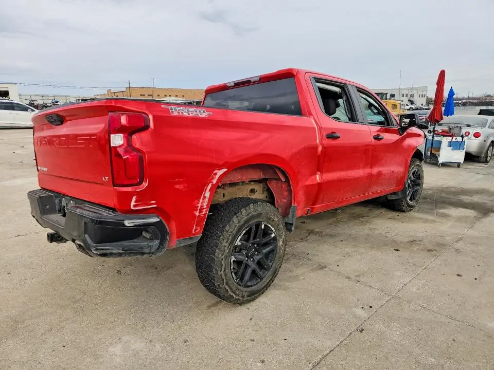 2022 CHEVROLET SILVERADO K1500 LT TRAIL BOSS  