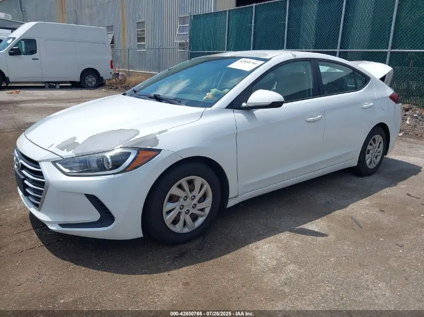 2017 HYUNDAI ELANTRA SE