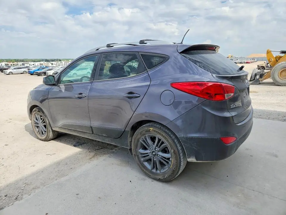 2015 HYUNDAI TUCSON SE  