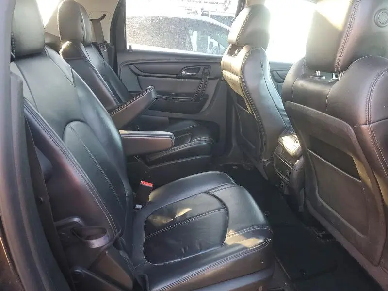 2014 GMC ACADIA SLT-1  