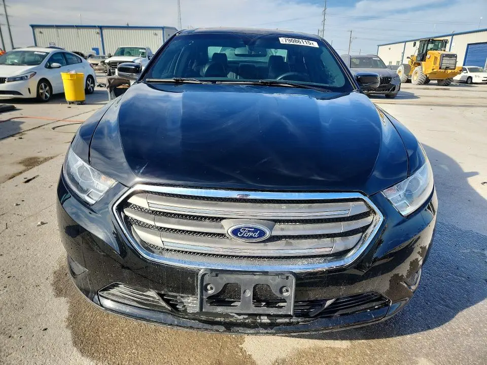 2016 FORD TAURUS SEL  