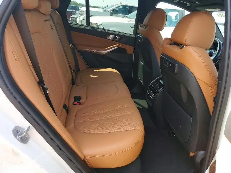 2023 BMW X5 XDRIVE45E  