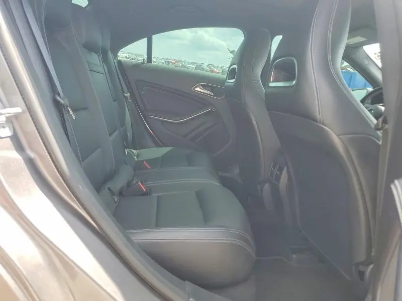 2018 MERCEDES-BENZ CLA 250 4MATIC  