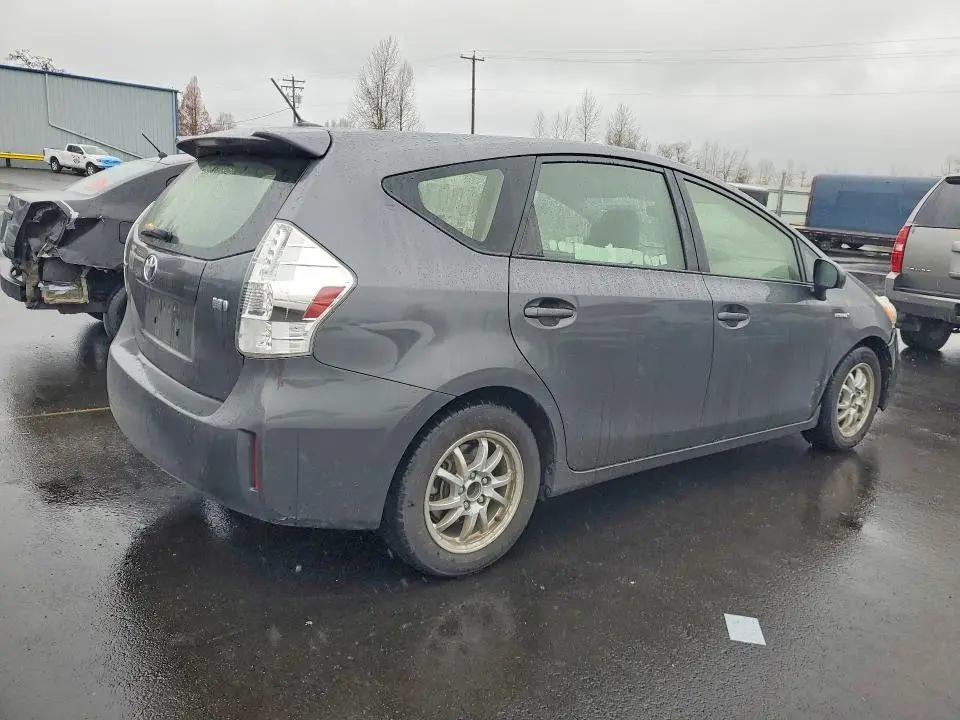 2012 TOYOTA PRIUS V THREE  