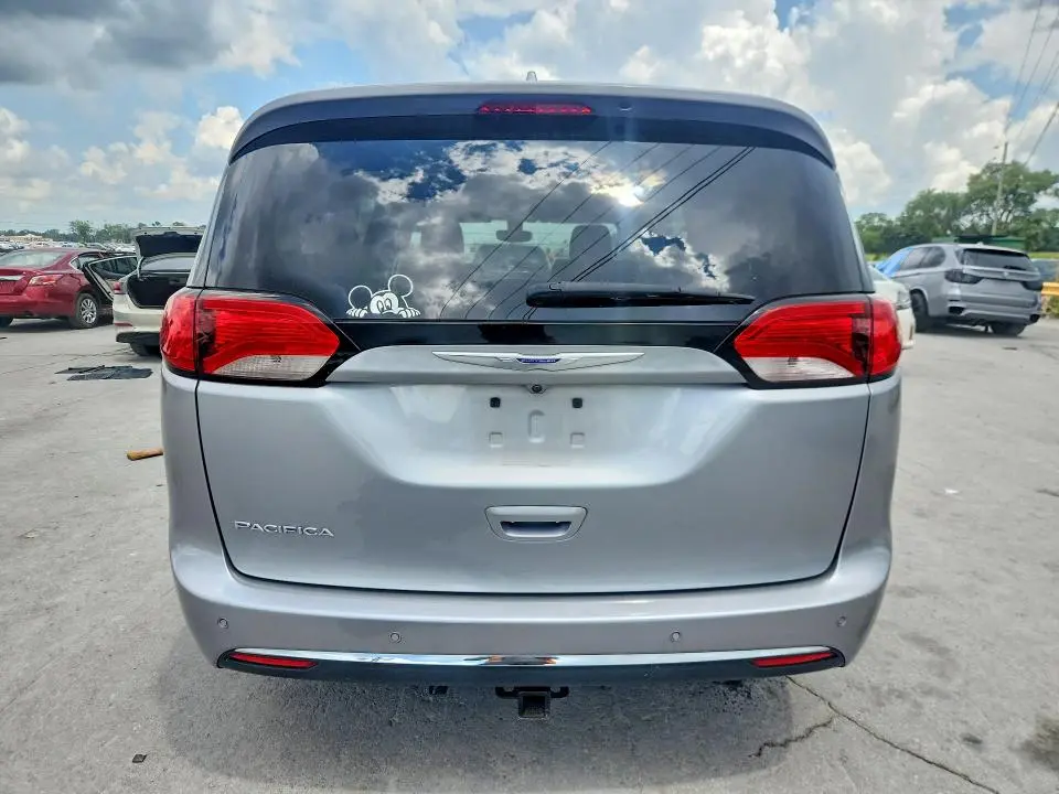 2019 CHRYSLER PACIFICA TOURING L  