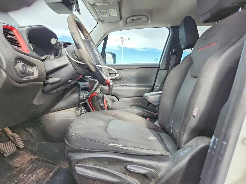 2017 JEEP RENEGADE TRAILHAWK  