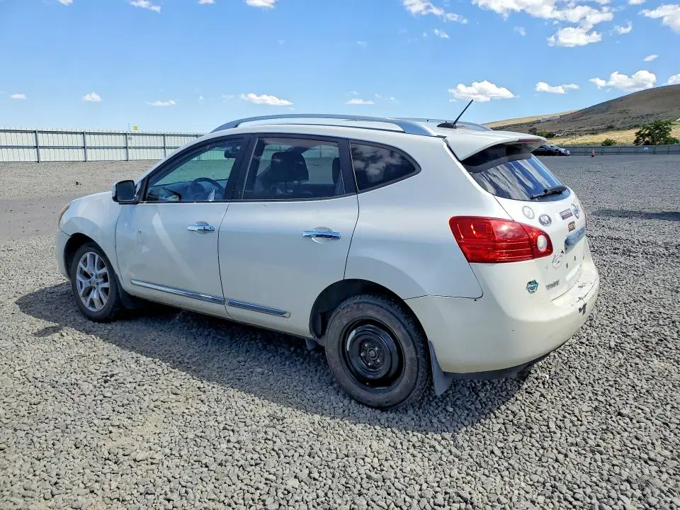2011 NISSAN ROGUE S  