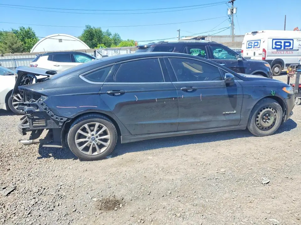 2017 FORD FUSION SE HYBRID  