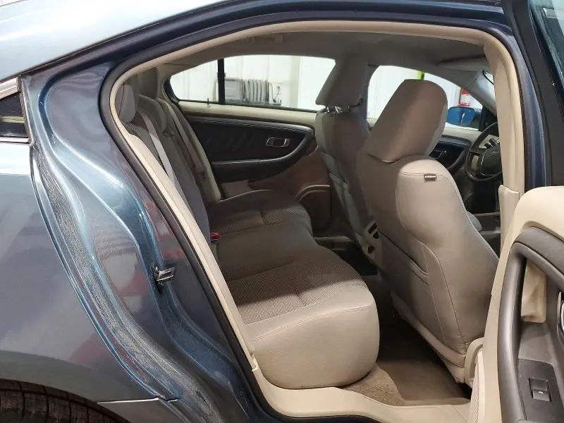 2010 FORD TAURUS SEL  