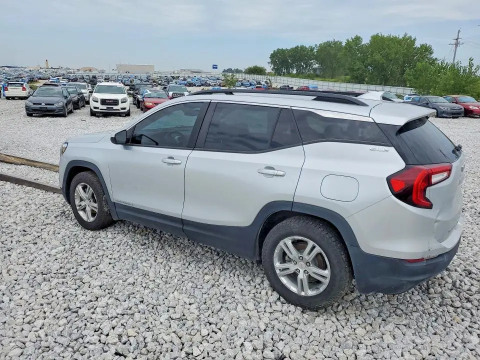 2022 GMC TERRAIN SLE  
