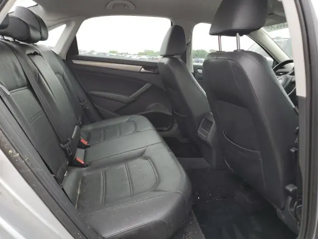 2014 VOLKSWAGEN PASSAT S