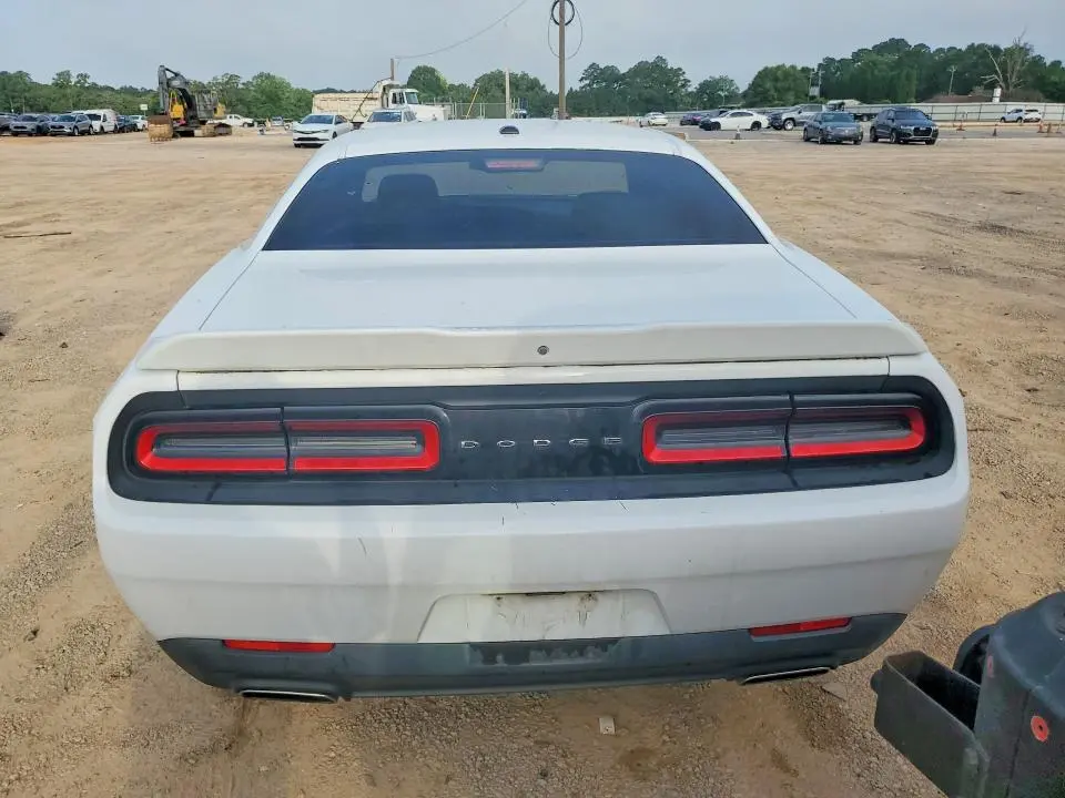 2019 DODGE CHALLENGER SXT  