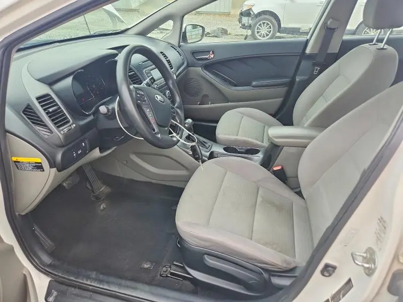 2014 KIA FORTE LX  