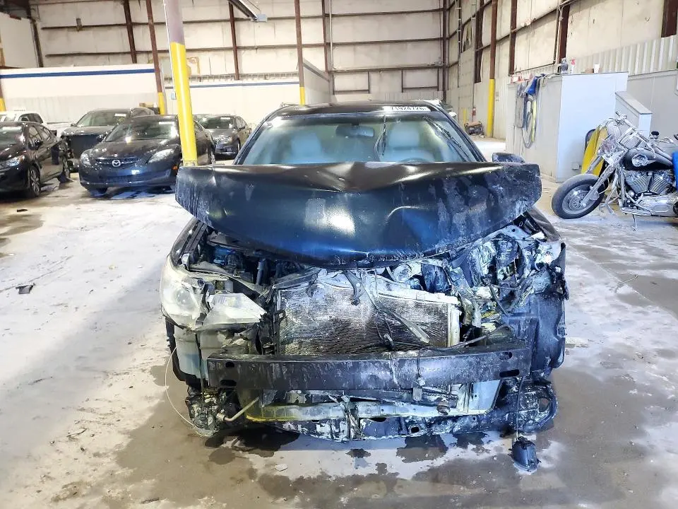 2012 TOYOTA CAMRY XLE  