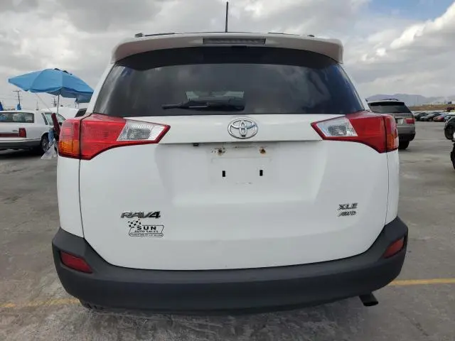 2014 TOYOTA RAV4 XLE  
