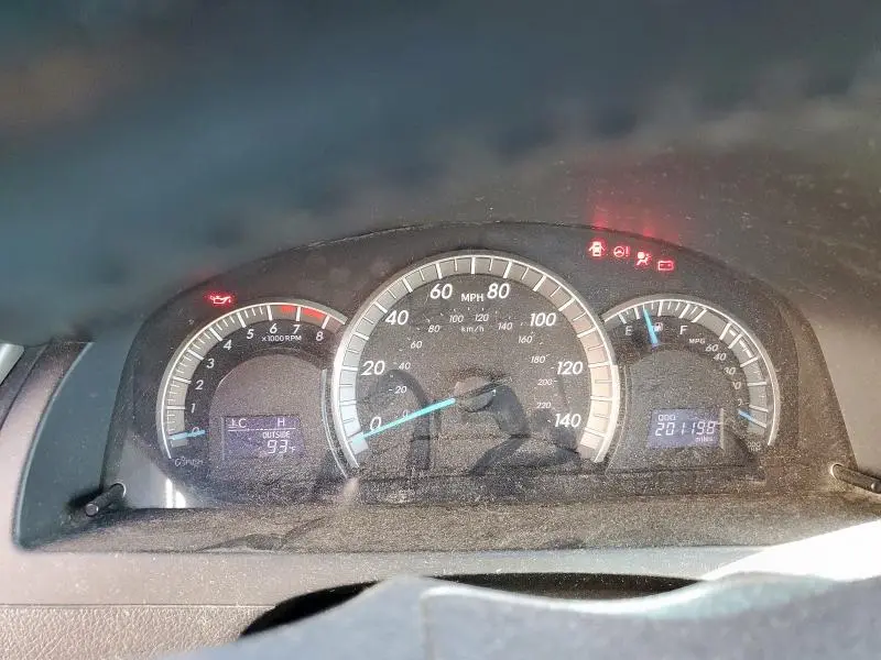 2012 TOYOTA CAMRY BASE  