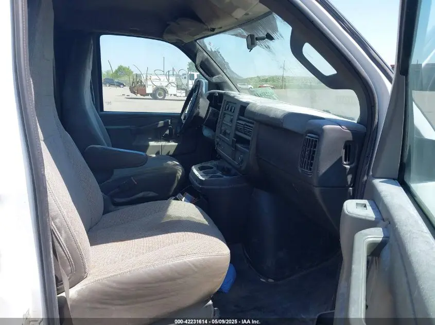 2016 GMC SAVANA 3500 WORK VAN