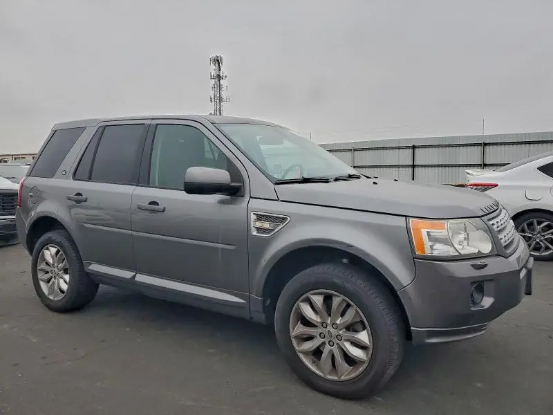 2011 LAND ROVER LR2 HSE  