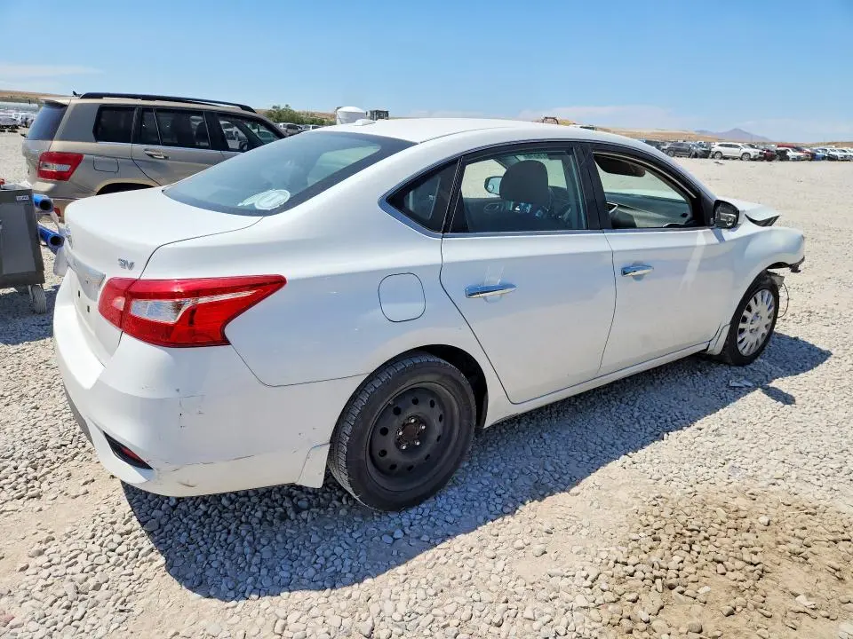 2016 NISSAN SENTRA SV  
