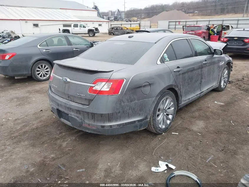 2011 FORD TAURUS LIMITED