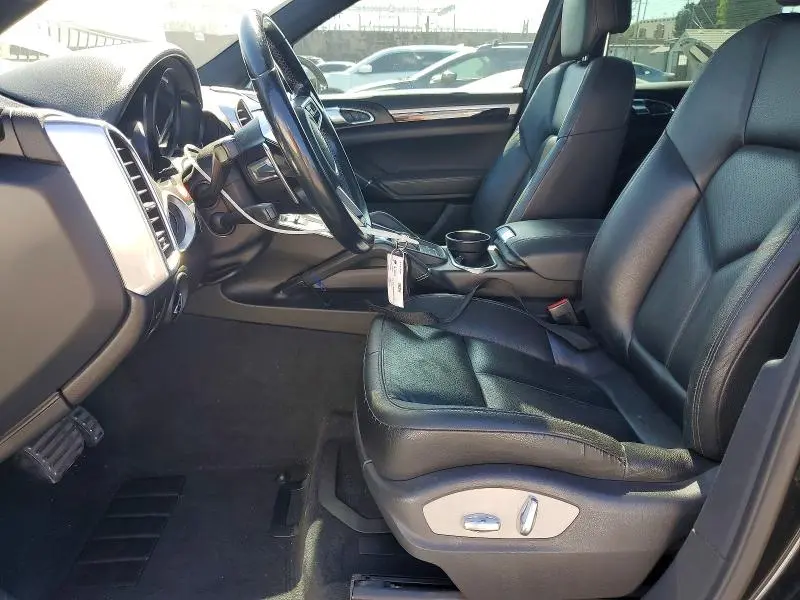 2015 PORSCHE CAYENNE S  